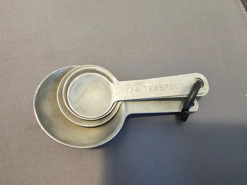 Set Of 4 Vintage Aluminum Measuring Spoons